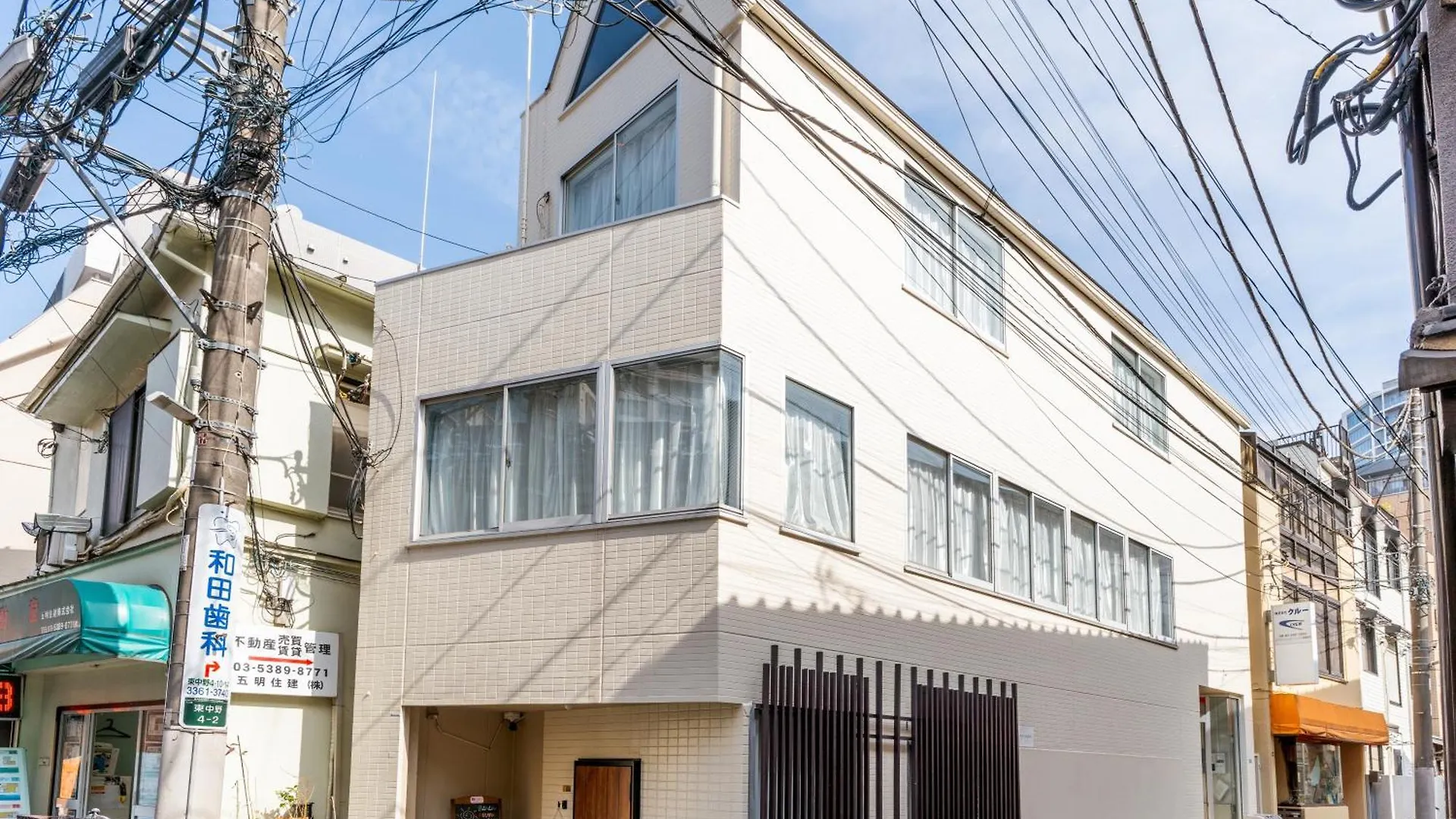 Ilima Higashi Nakano Tokyo Apartment