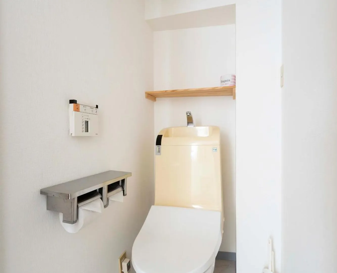 Ilima Higashi Nakano Tokyo Apartment